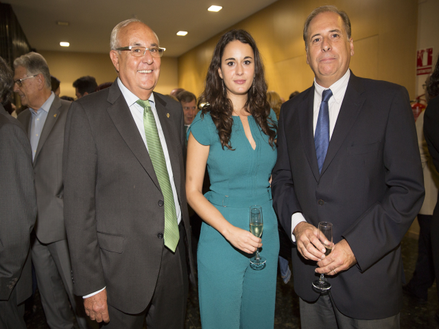 9UDQ5FLX75F8OFCYZUYI