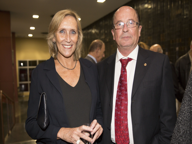 DEVRQQHOZESIKWV4QSWR