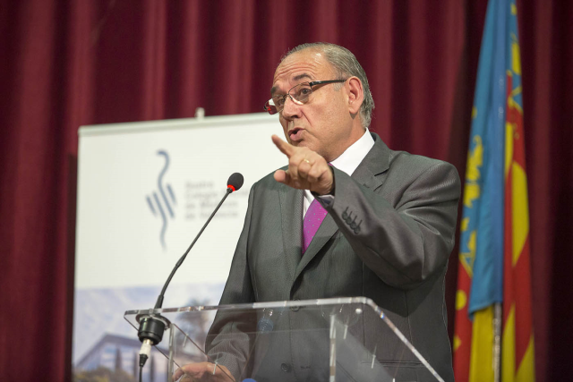 TUK41096VYN60GWRV8FL