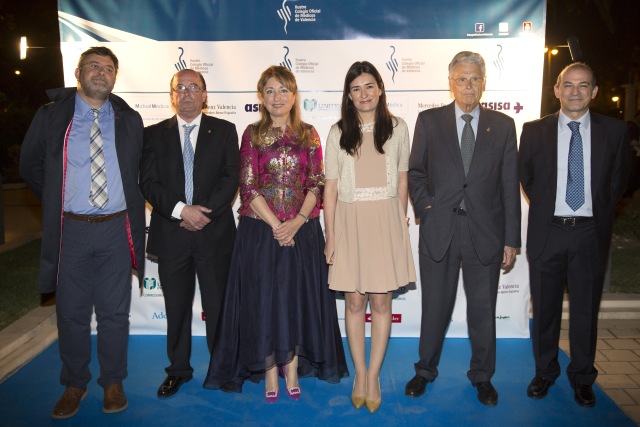 UYOYNUN5XES1WXSZSV4S