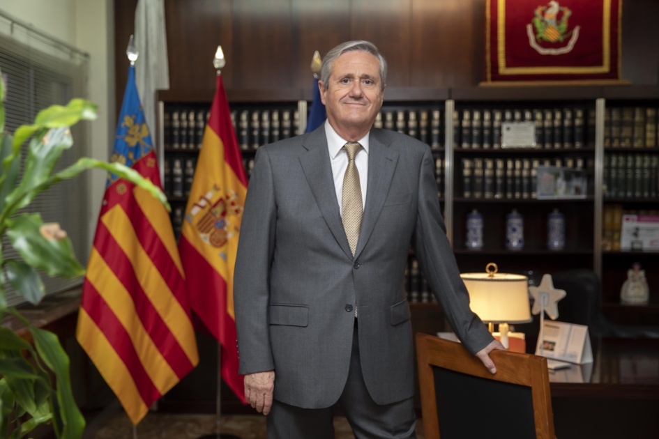 Dr. D. Francisco V. Fornés Ubeda