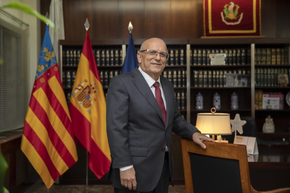 Dr. D. Rafael Cantó Pastor