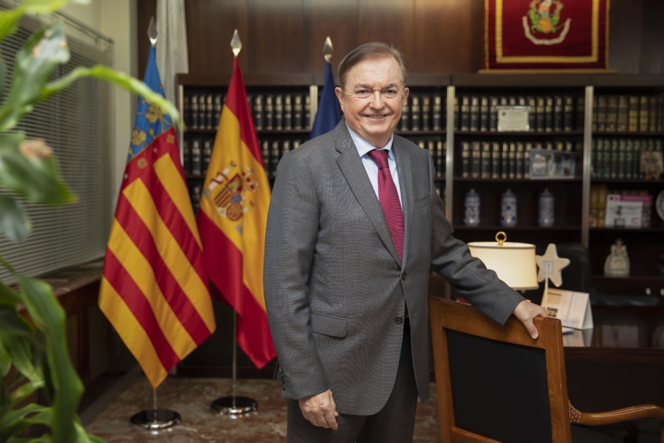 Dr. D. Rafael Torres Collado